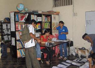 receiving_books (15K)