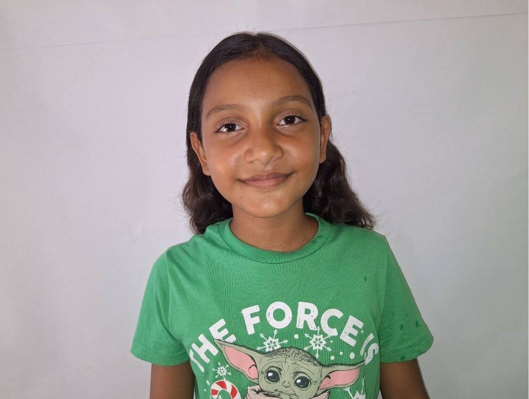 Emely Adriana Espinoza Larota