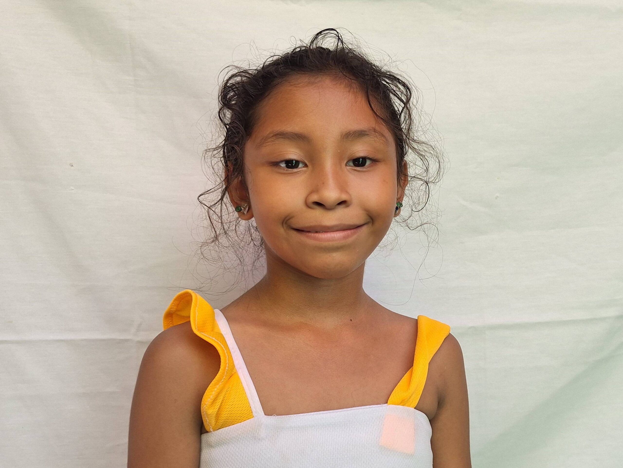 Angie Adriana Flores González